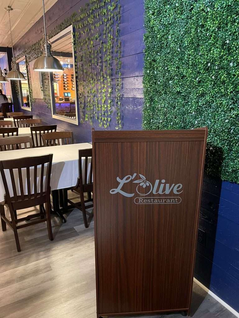entrance to L'Olive Restaurant in Venice
