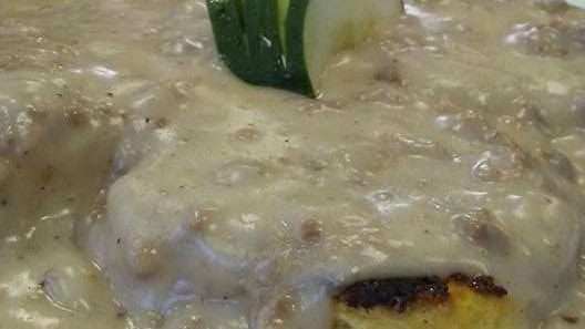 biscuits and gravy at Suncoast cafe in venice florida